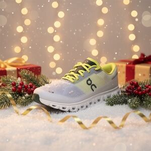 ON Men's White and Yellow Athletic Shoes